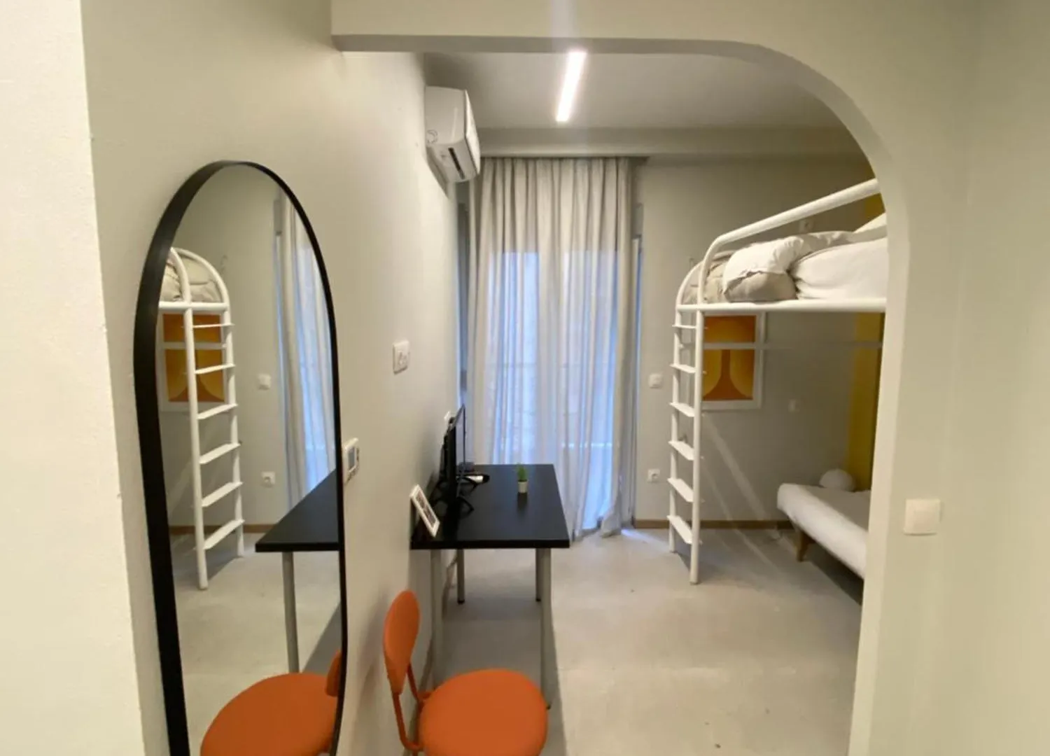 City Vibe-Siggrou 44 Family Studio Thessaloniki Greece